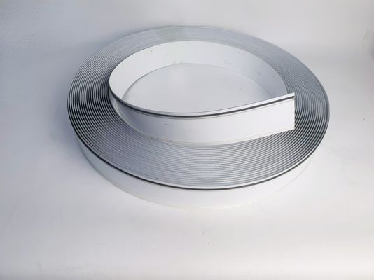 Bordure en forme de lettre en aluminium et en PVC pour une utilisation intérieure et extérieure