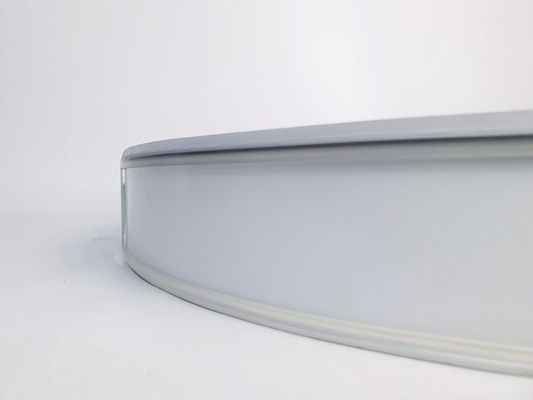 L'aluminium en PVC à LED éclairé sur le bord Lettres en forme de chaîne sans garniture