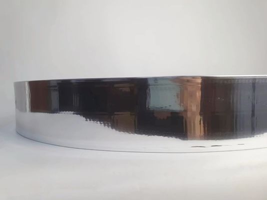 Haute dureté de l'aluminium en aluminium avec finition en argent miroir et bobine en alliage d'aluminium