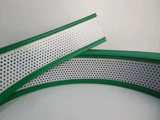 Couleur verte avec trous de l'aluminium Trim Cap Hand Bent 50M Roll avec bobine d'alliage d'aluminium