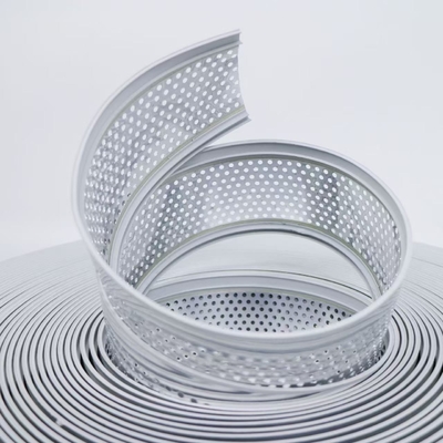 Tricot en aluminium résistant aux intempéries pour signalisation triangulaire