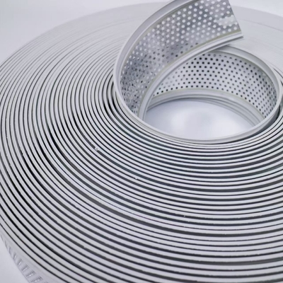 Tricot en aluminium résistant aux intempéries pour signalisation triangulaire